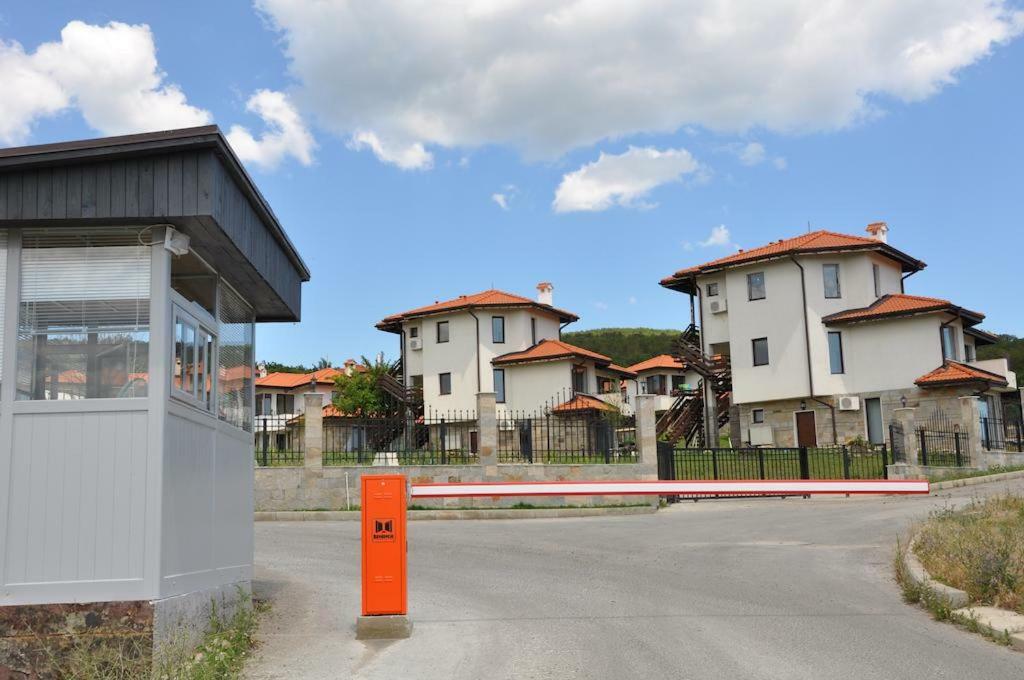 Villa Rosi - Bay View Villas Kosharitsa Esterno foto